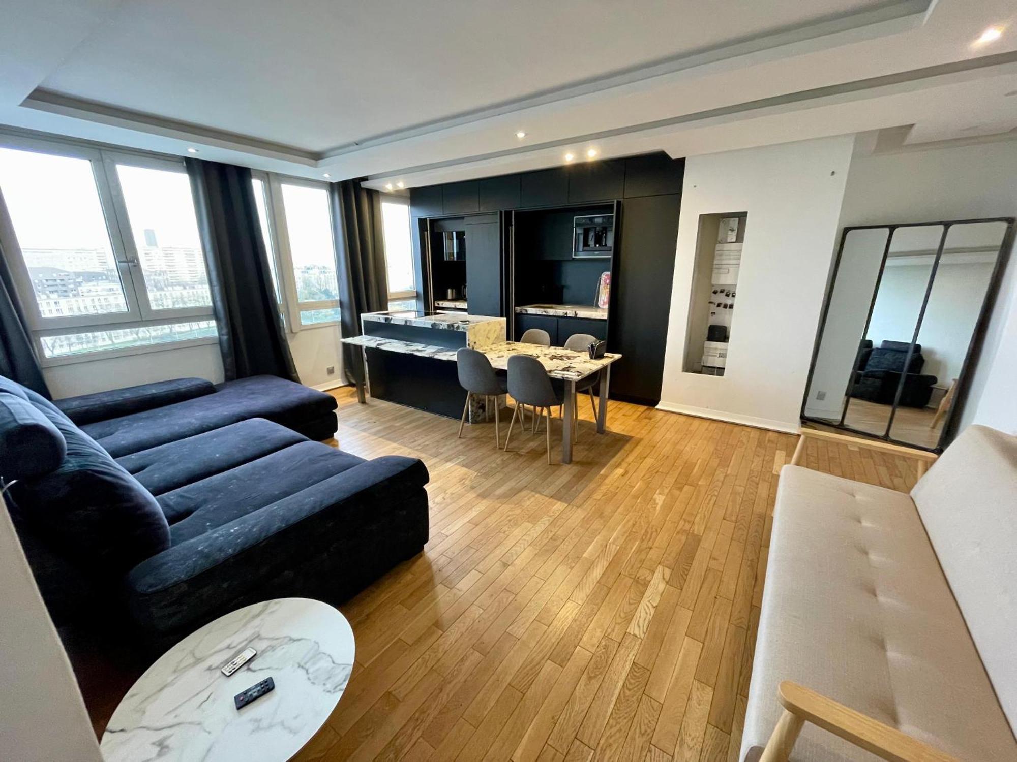 Vicat Porte De Versailles Apartment
